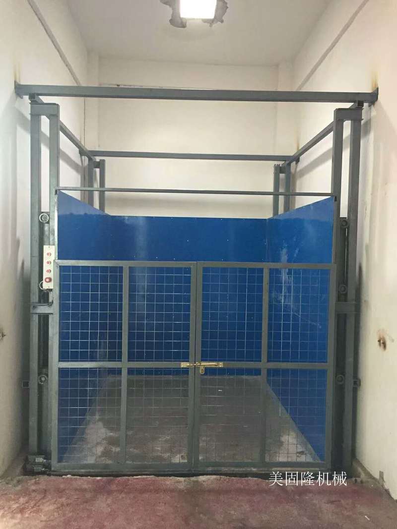 江苏导轨式升降货梯价格