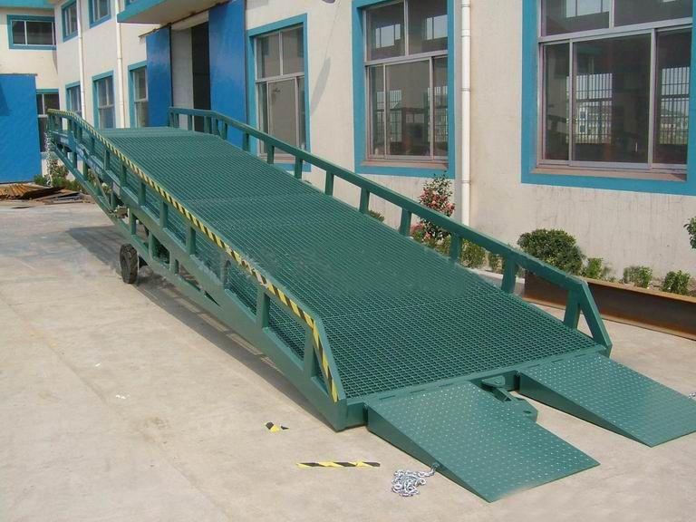 江苏登车桥厂家